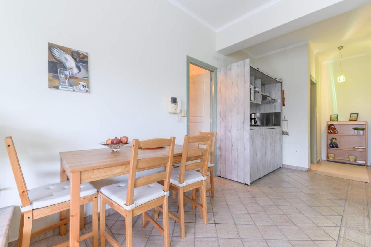 3Bd Apartment In The Center - Self Check In Patras Exterior photo